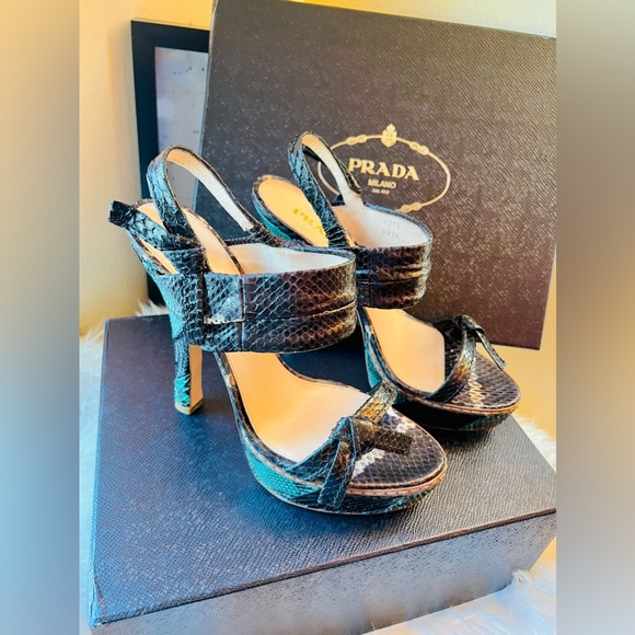 PRADA black snake leather twist knot block sandals heels ✨ - Picture 4 of 16